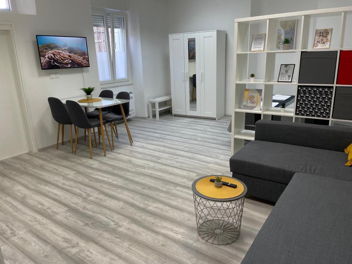 Apartment Studio Beauty In Centar 普拉 外观 照片